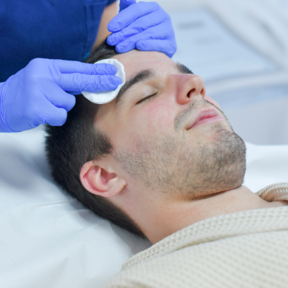 Soin complet du visage pour hommes 
